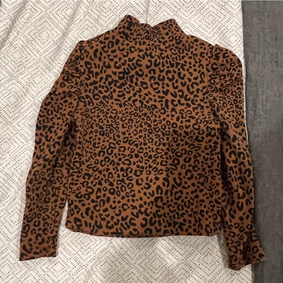 Fun Cheetah Print Long-Sleeve 4T - Picture 3 of 3